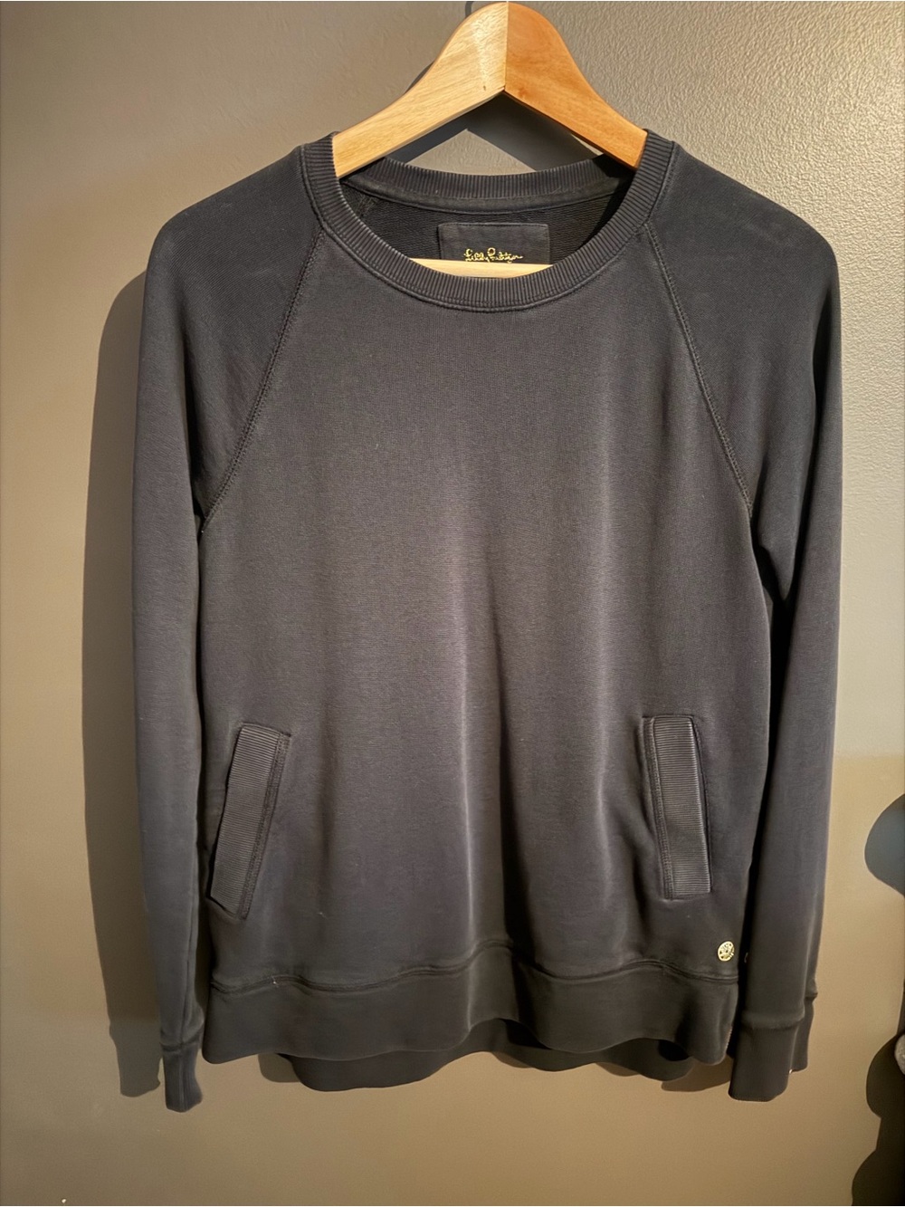 Lilly Pulitzer Crewneck Sweatshirt in Black